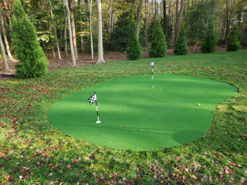 Turf-Putting-Green